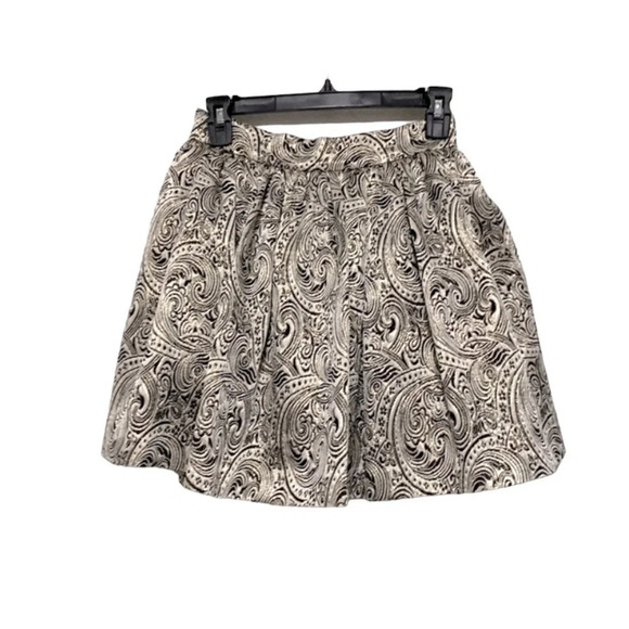 BEBE New With Tags Cupcake Jacquard Skirt Size 4 - Picture 3 of 6